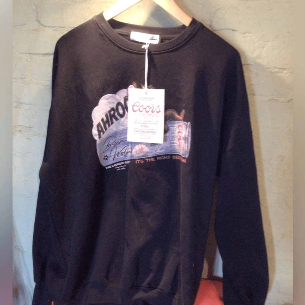 NEW! The Laundry Room Coors Roo Wolf Pullover